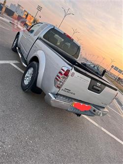 نيسان فرونتر